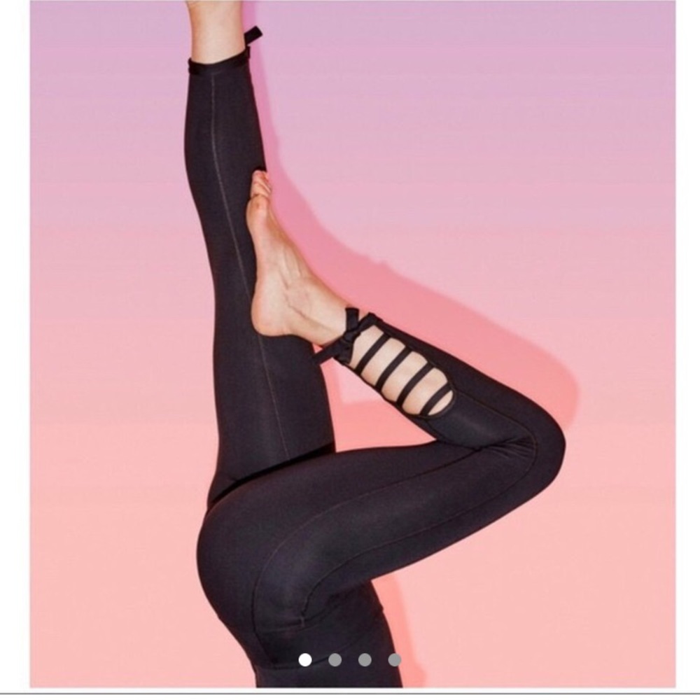Joylab Tie Bottom Ballerina Yoga Leggings